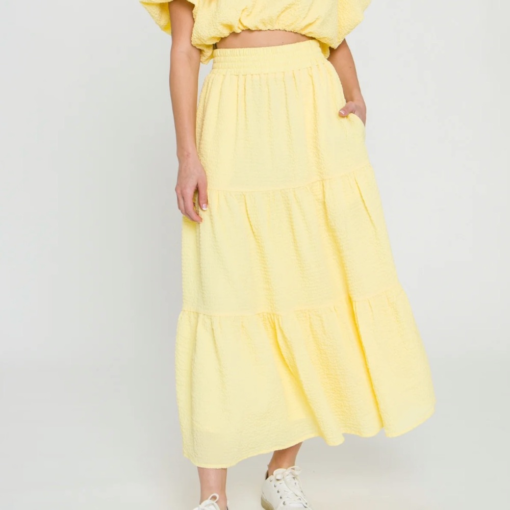 La Ven Tiered Maxi Skirt